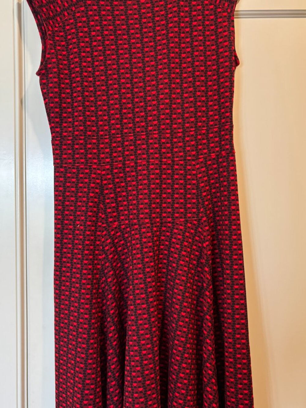 LAND'S END KNIT PRINT DRESS SIZE 10-12